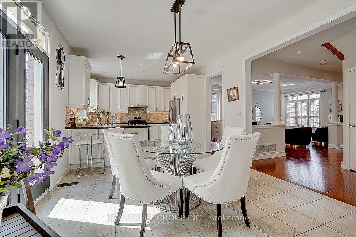 1011 Nellie Little Crescent, Newmarket, Ontario  L3X 3E6 - Photo 12 - N12922288