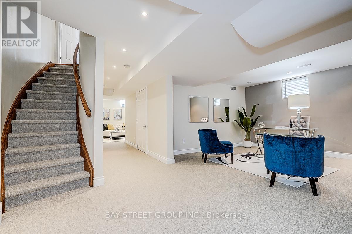 1011 Nellie Little Crescent, Newmarket, Ontario  L3X 3E6 - Photo 35 - N12922288