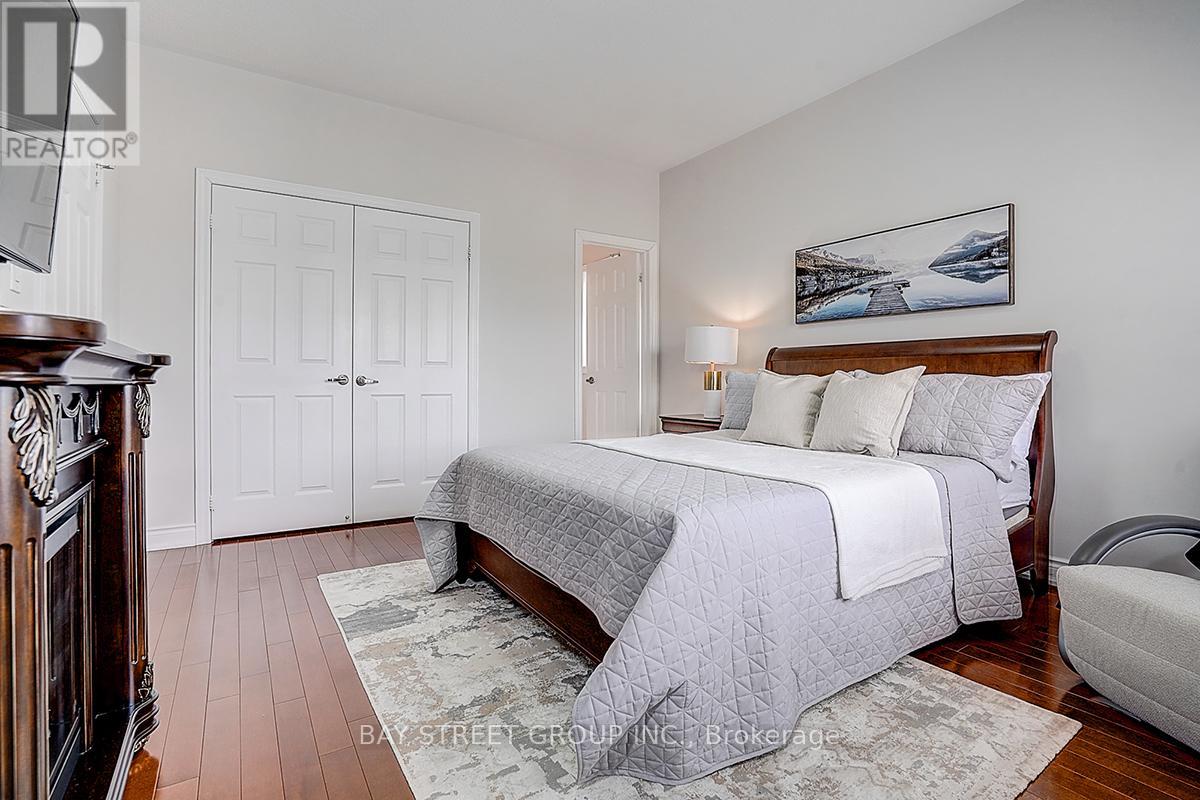 1011 Nellie Little Crescent, Newmarket, Ontario  L3X 3E6 - Photo 33 - N12922288