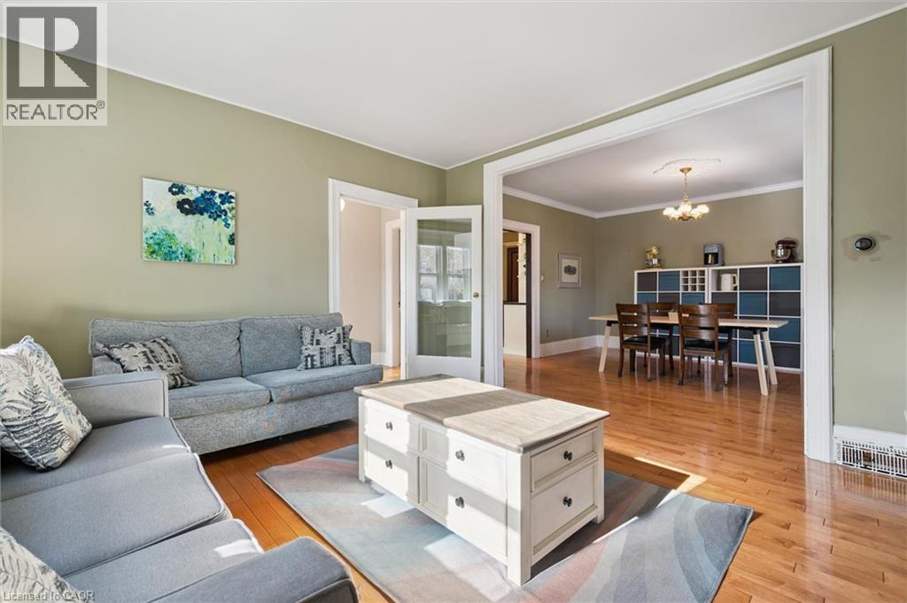 20 Linden Avenue, Kitchener, Ontario  N2G 2A4 - Photo 8 - 40800816