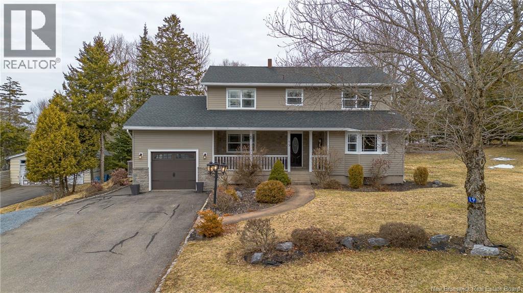 19 Kenneview Drive, Quispamsis, New Brunswick  E2E 1A6 - Photo 1 - NB135727