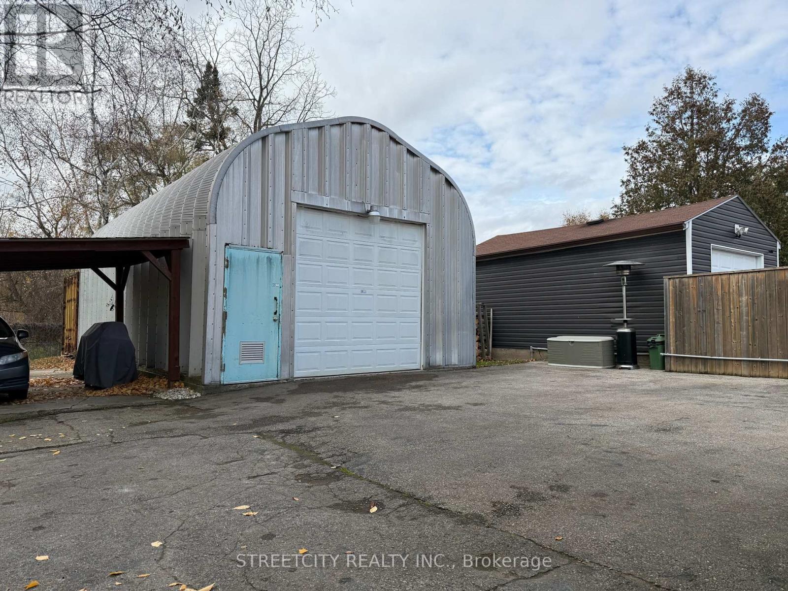 Photo 34 of 37 for 483 Clarke Road