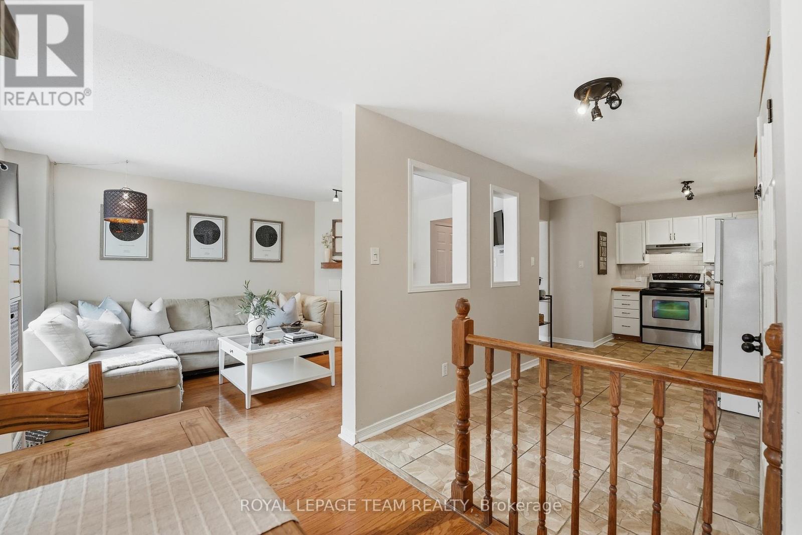 11 Furlong Crescent, Ottawa, Ontario  K2M 2J1 - Photo 12 - X12922384