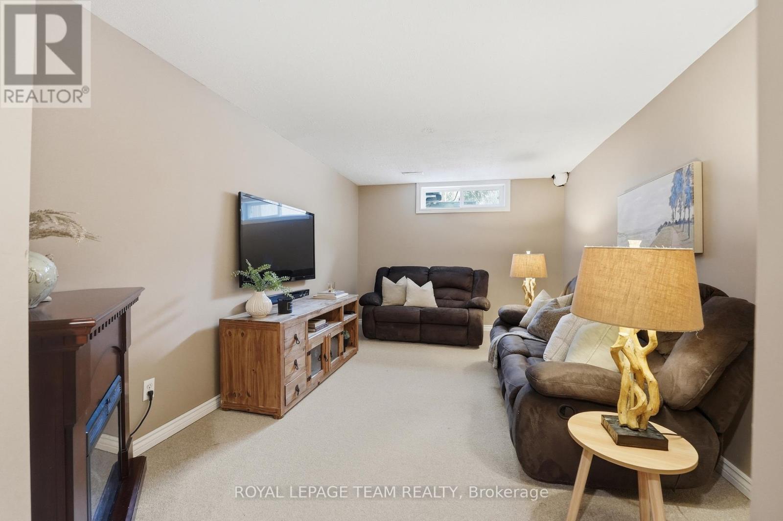 11 Furlong Crescent, Ottawa, Ontario  K2M 2J1 - Photo 39 - X12922384