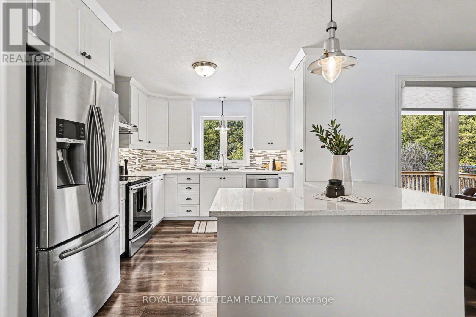 67 Stonewalk Drive, North Grenville, Ontario  K0G 1J0 - Photo 10 - X12922406