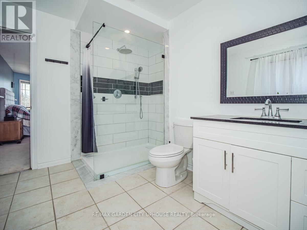 22 Grace Crescent, Barrie (Painswick South), Ontario  L4N 9S8 - Photo 14 - S12922442