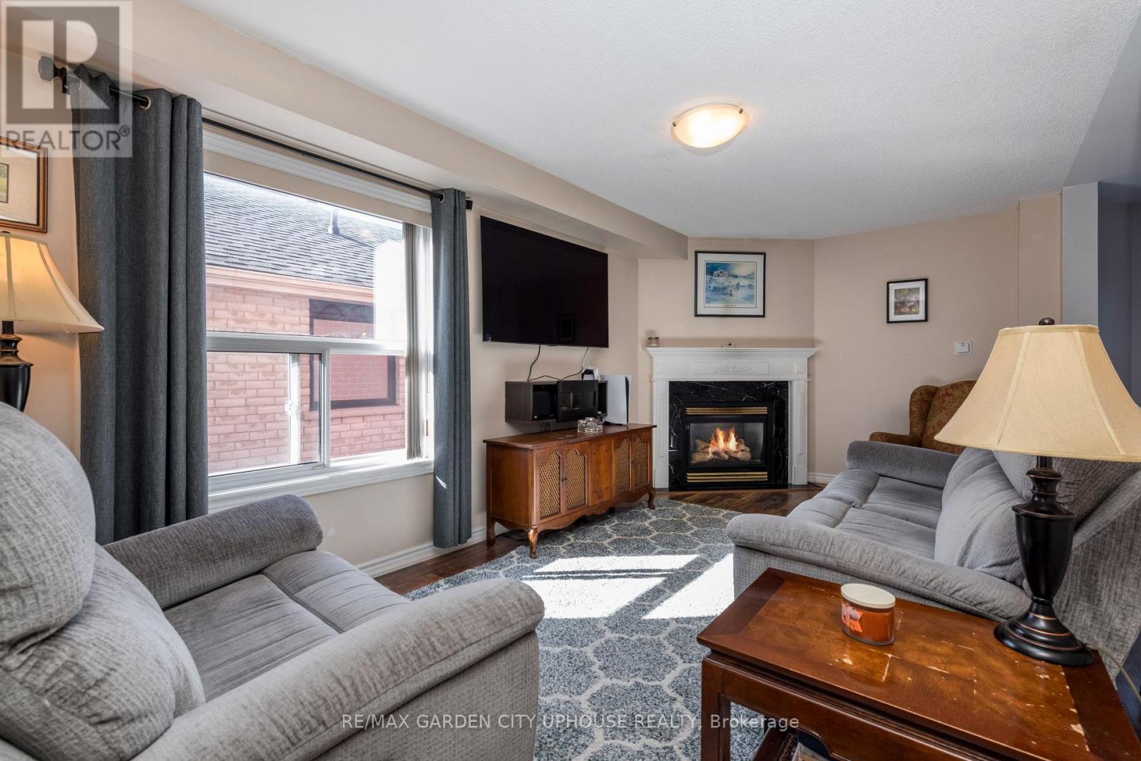 22 Grace Crescent, Barrie (Painswick South), Ontario  L4N 9S8 - Photo 5 - S12922442