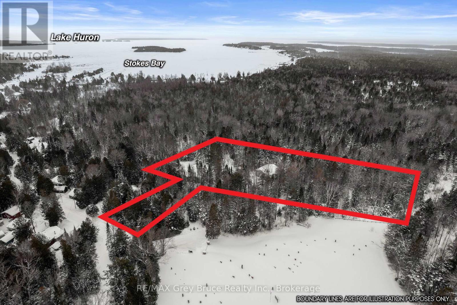 33 Woodstock Avenue, Northern Bruce Peninsula, Ontario  N0H 2M0 - Photo 49 - X12922444