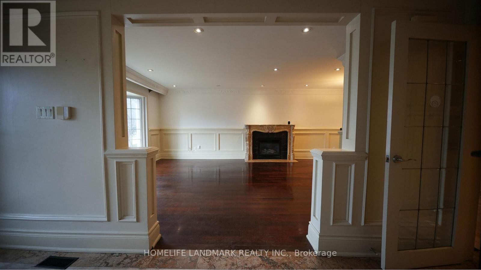 138 Newton Drive, Toronto, Ontario  M2M 2N3 - Photo 5 - C12922334