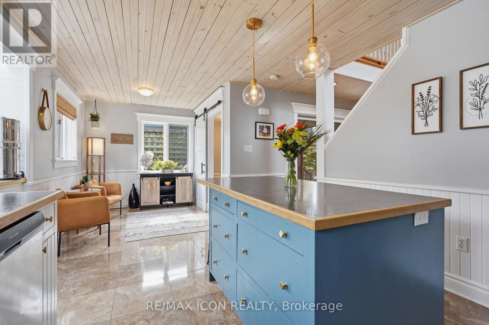 318 Selbourne Drive, Central Elgin, Ontario  N5L 1B1 - Photo 13 - X12922440