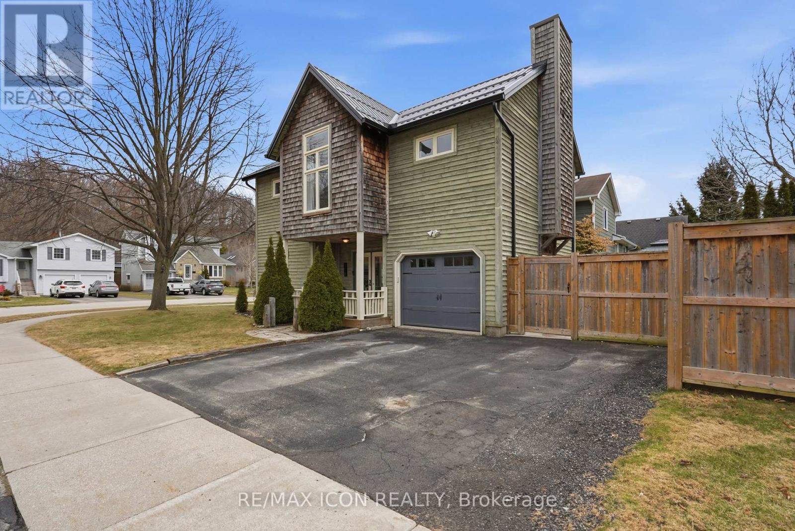 318 Selbourne Drive, Central Elgin, Ontario  N5L 1B1 - Photo 2 - X12922440