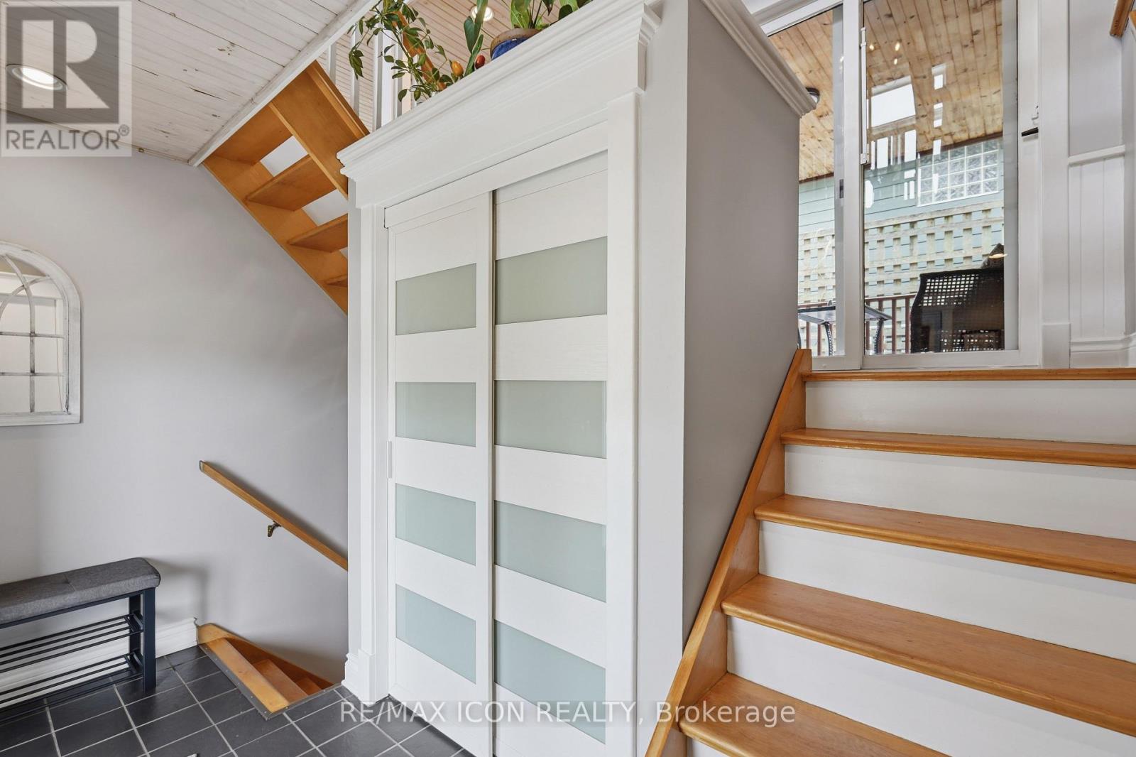 318 Selbourne Drive, Central Elgin, Ontario  N5L 1B1 - Photo 6 - X12922440