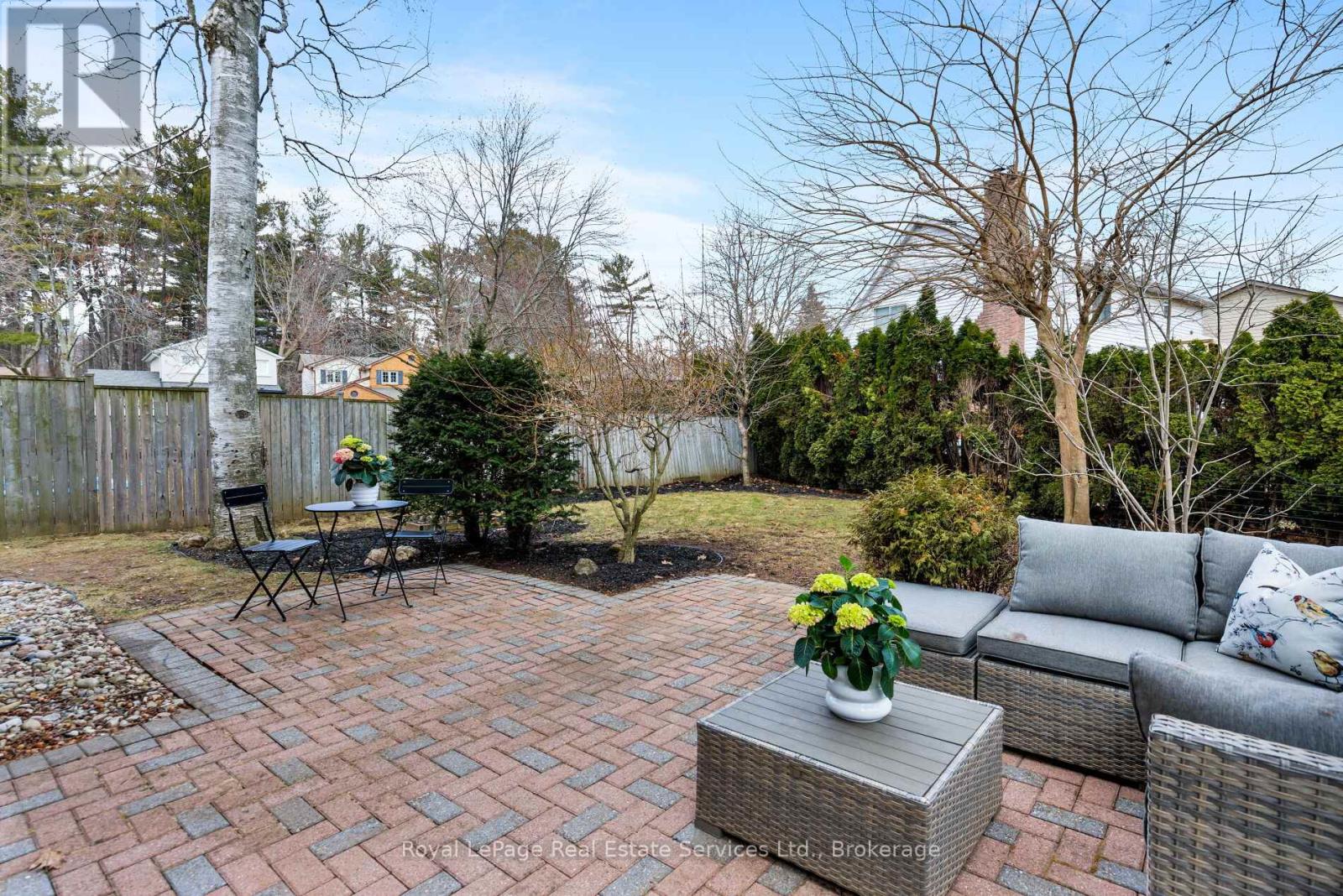 181 Chalmers Street, Oakville, Ontario  L6L 5R7 - Photo 37 - W12922388