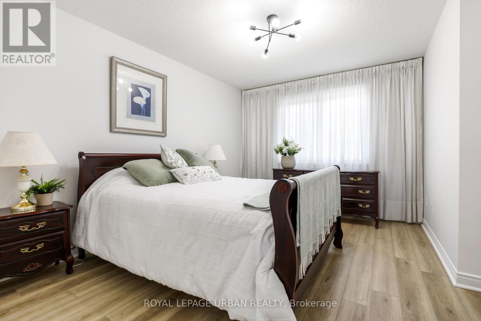 1505 Garland Crescent, Pickering, Ontario  L1V 7B3 - Photo 19 - E12922386