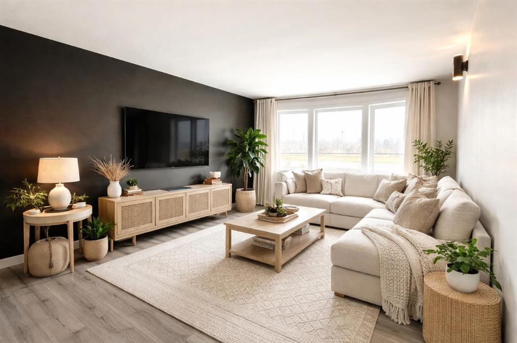 64 Grant Street, Otterburne, Manitoba  R0A 1G0 - Photo 1 - 202605500