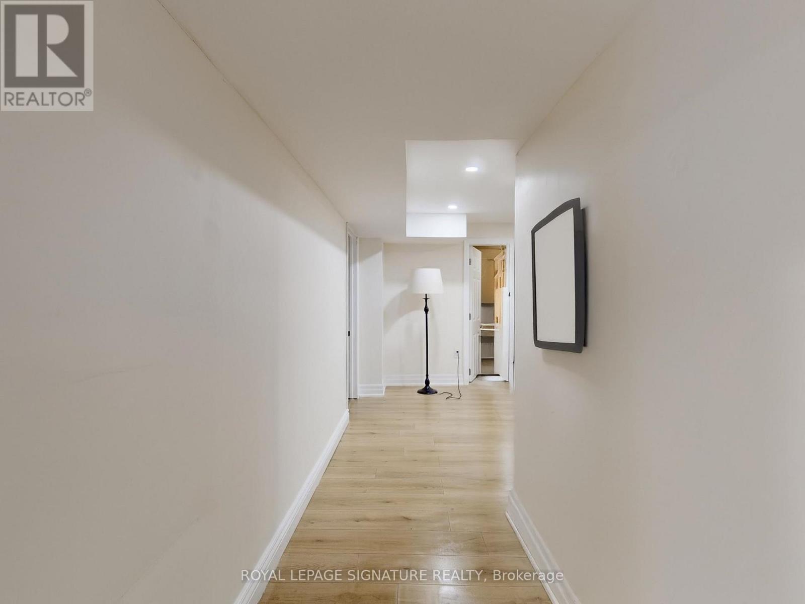 98 Golf Links Drive, Aurora, Ontario  L4G 3V3 - Photo 27 - N12922426