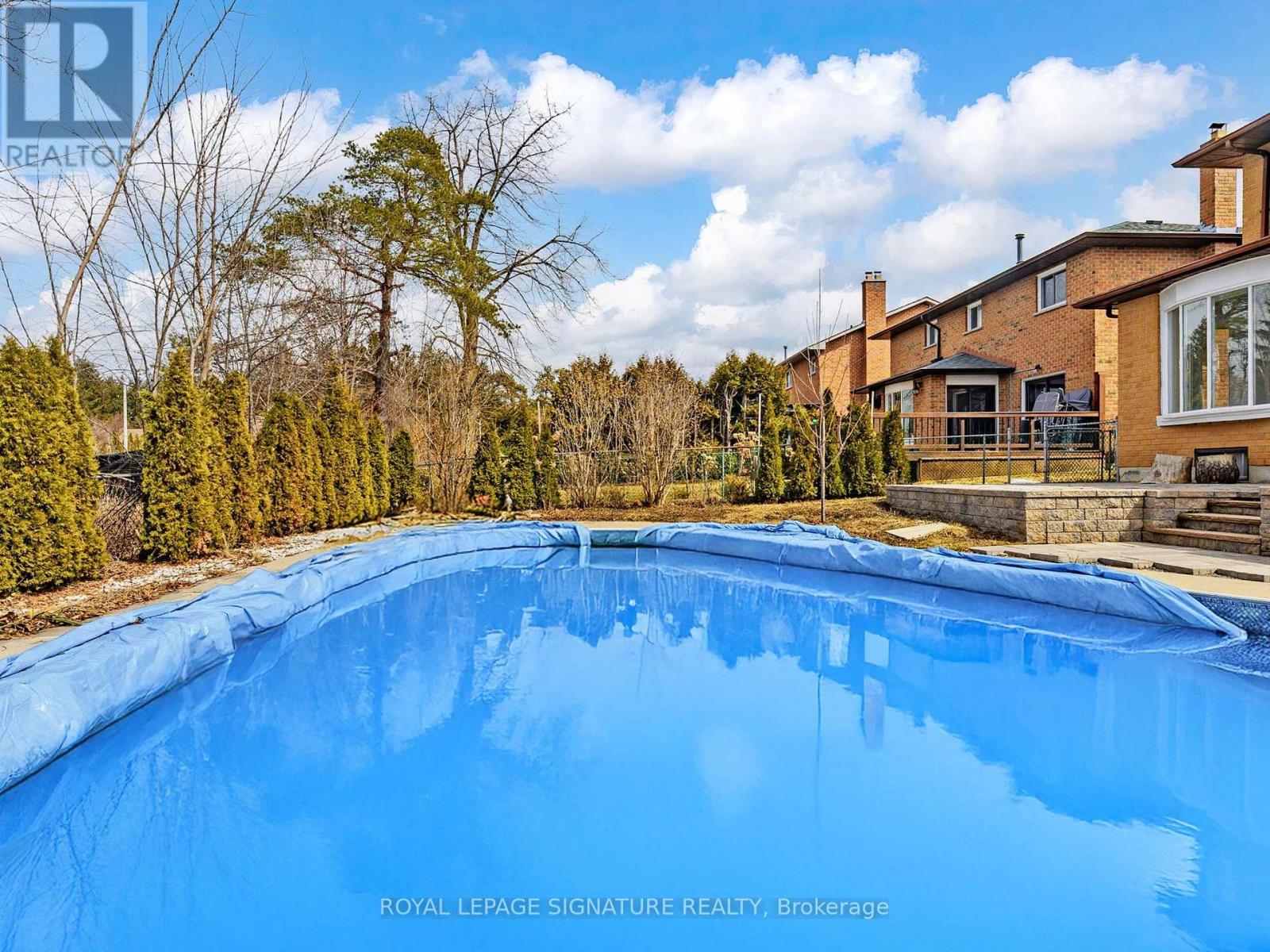 98 Golf Links Drive, Aurora, Ontario  L4G 3V3 - Photo 37 - N12922426