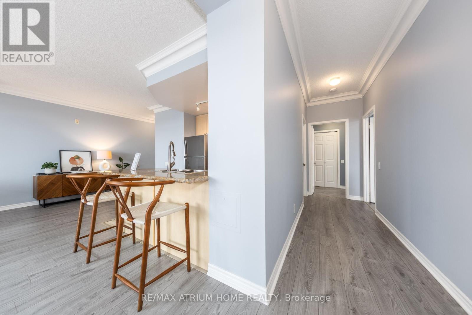 714 - 11121 Yonge Street, Richmond Hill, Ontario  L4C 0S7 - Photo 12 - N12922428