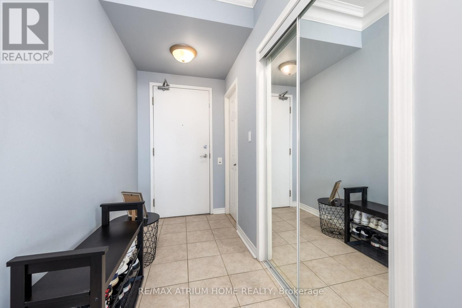 714 - 11121 Yonge Street, Richmond Hill, Ontario  L4C 0S7 - Photo 22 - N12922428