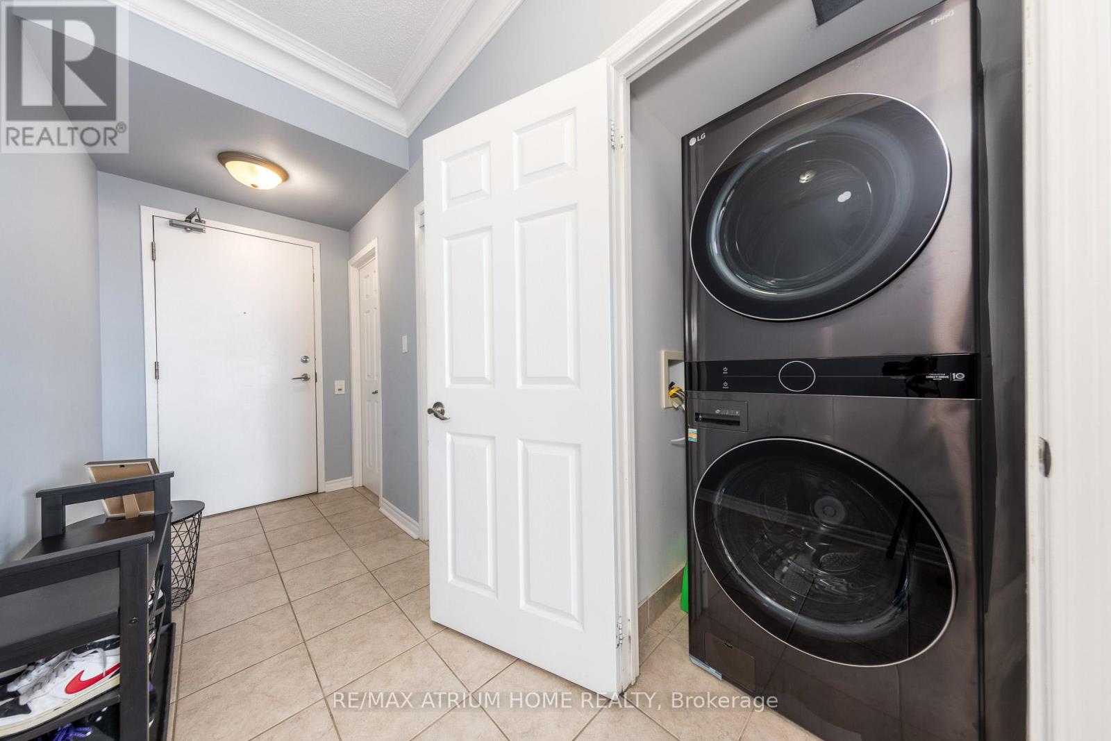 714 - 11121 Yonge Street, Richmond Hill, Ontario  L4C 0S7 - Photo 24 - N12922428