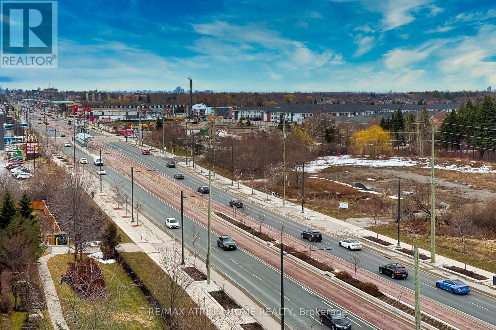 714 - 11121 Yonge Street, Richmond Hill, Ontario  L4C 0S7 - Photo 28 - N12922428