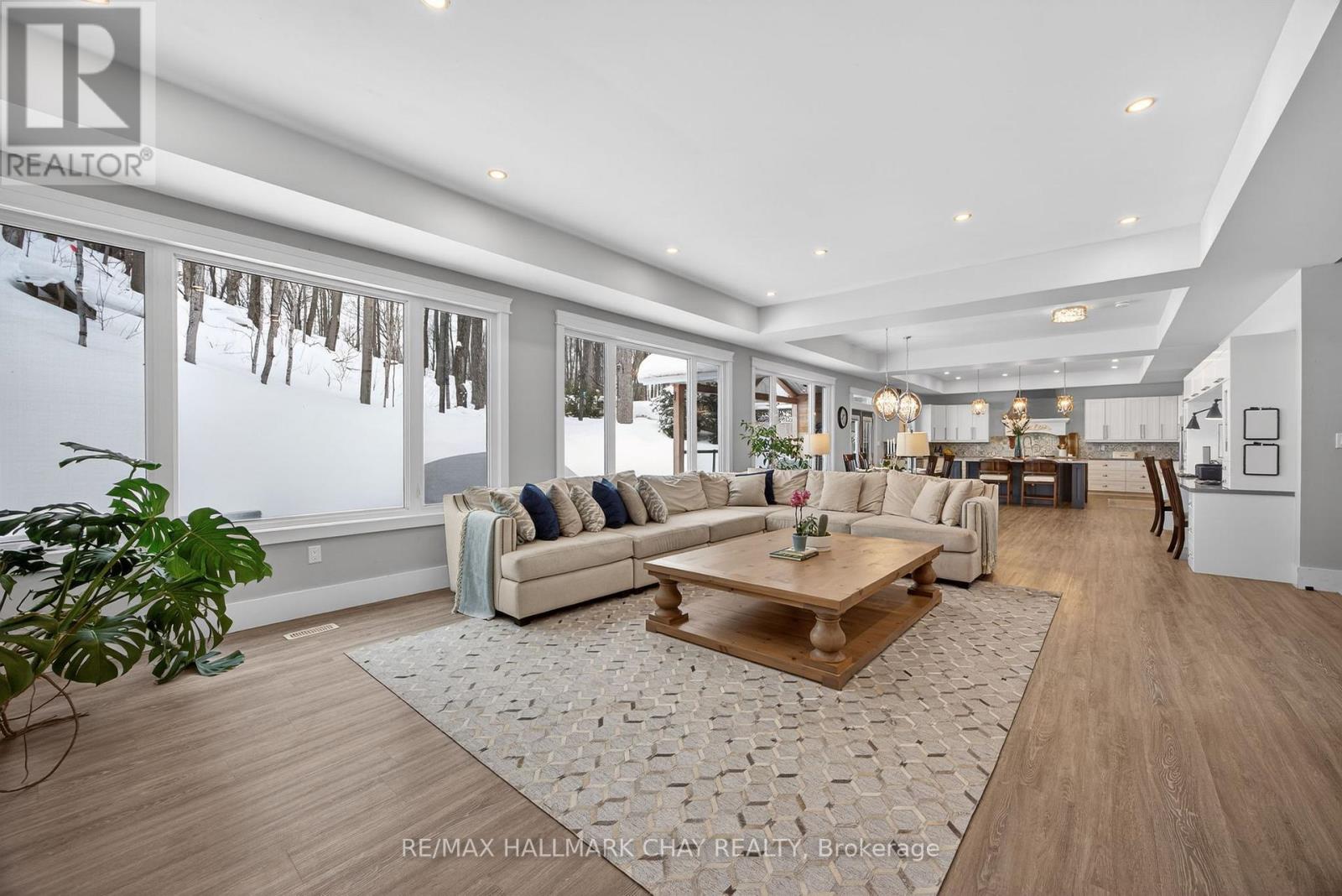 17 Pine Ridge Trail, Oro-Medonte (Horseshoe Valley), Ontario  L4M 4Y8 - Photo 22 - S12922430