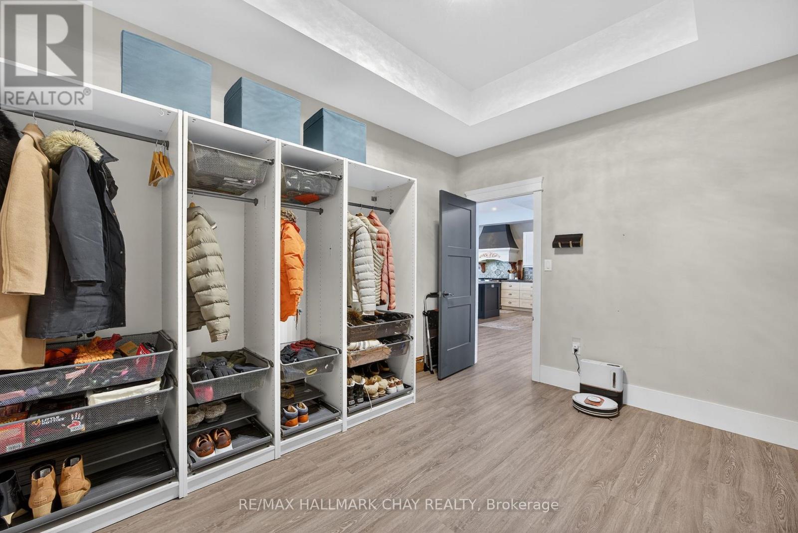 17 Pine Ridge Trail, Oro-Medonte (Horseshoe Valley), Ontario  L4M 4Y8 - Photo 27 - S12922430