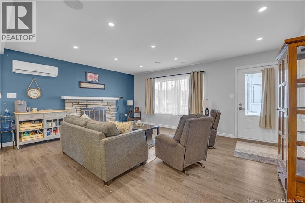 9 Dineen Crescent, Hampton, New Brunswick  E5N 6A2 - Photo 6 - NB135449