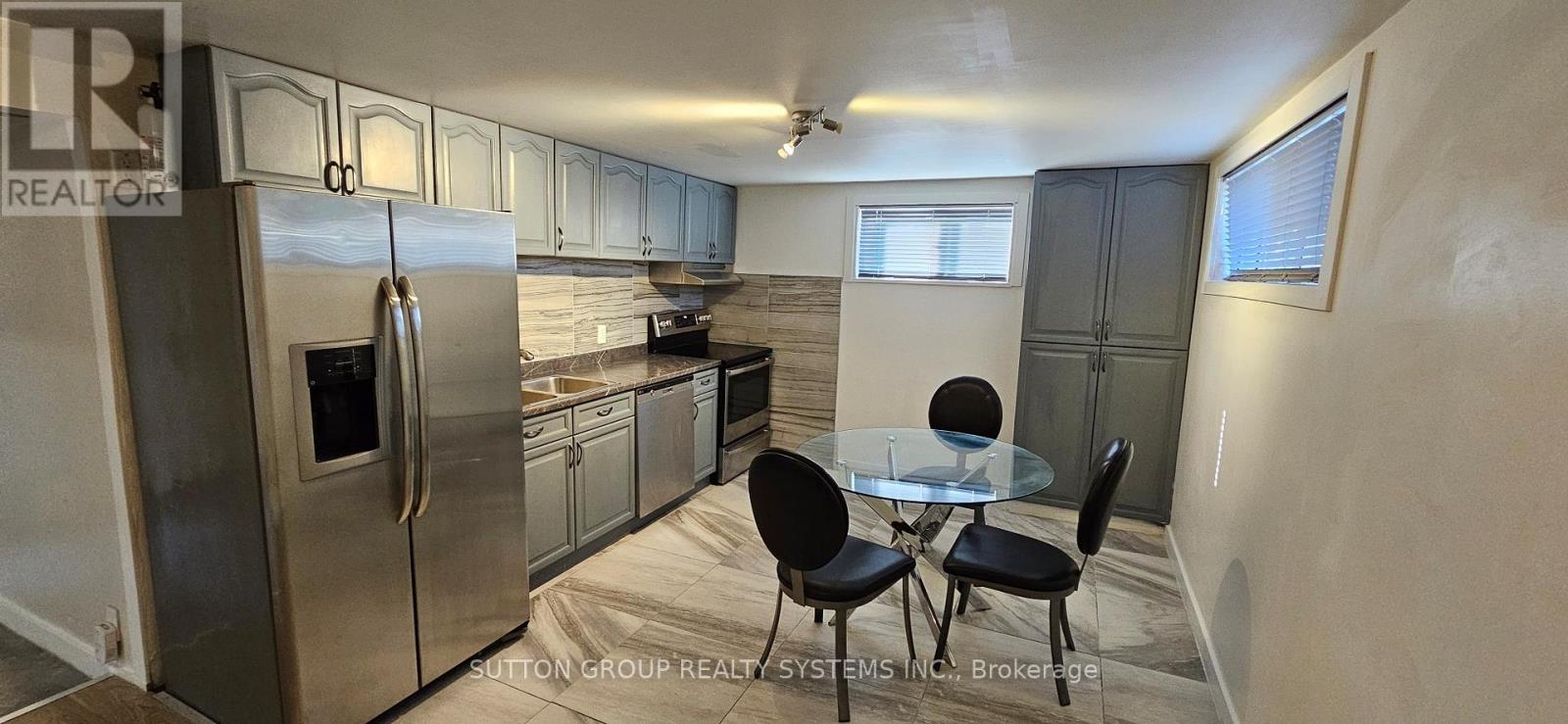 Bsmt - 290 Morden Road, Oakville, Ontario  L6K 2S5 - Photo 4 - W12922326