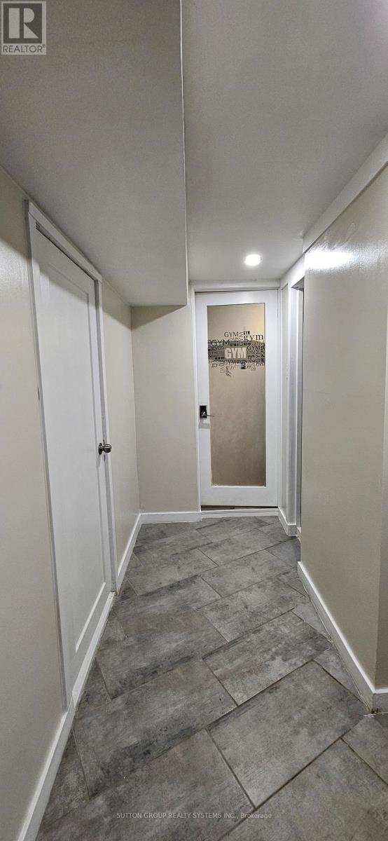 Bsmt - 290 Morden Road, Oakville, Ontario  L6K 2S5 - Photo 8 - W12922326