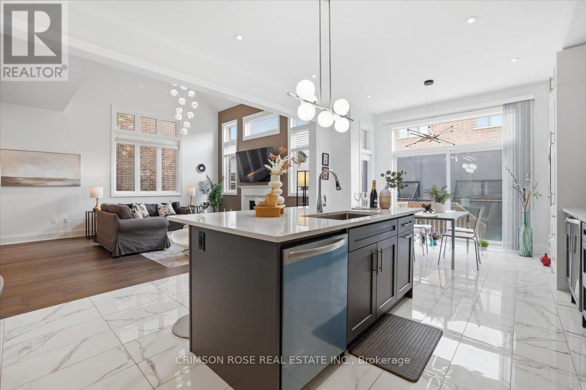 1467 Everest Crescent, Oakville, Ontario  L6H 3S4 - Photo 14 - W12922340