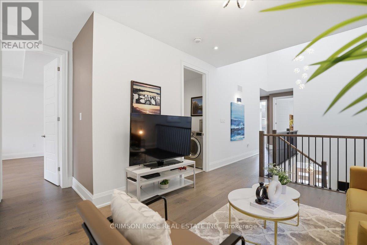 1467 Everest Crescent, Oakville, Ontario  L6H 3S4 - Photo 26 - W12922340