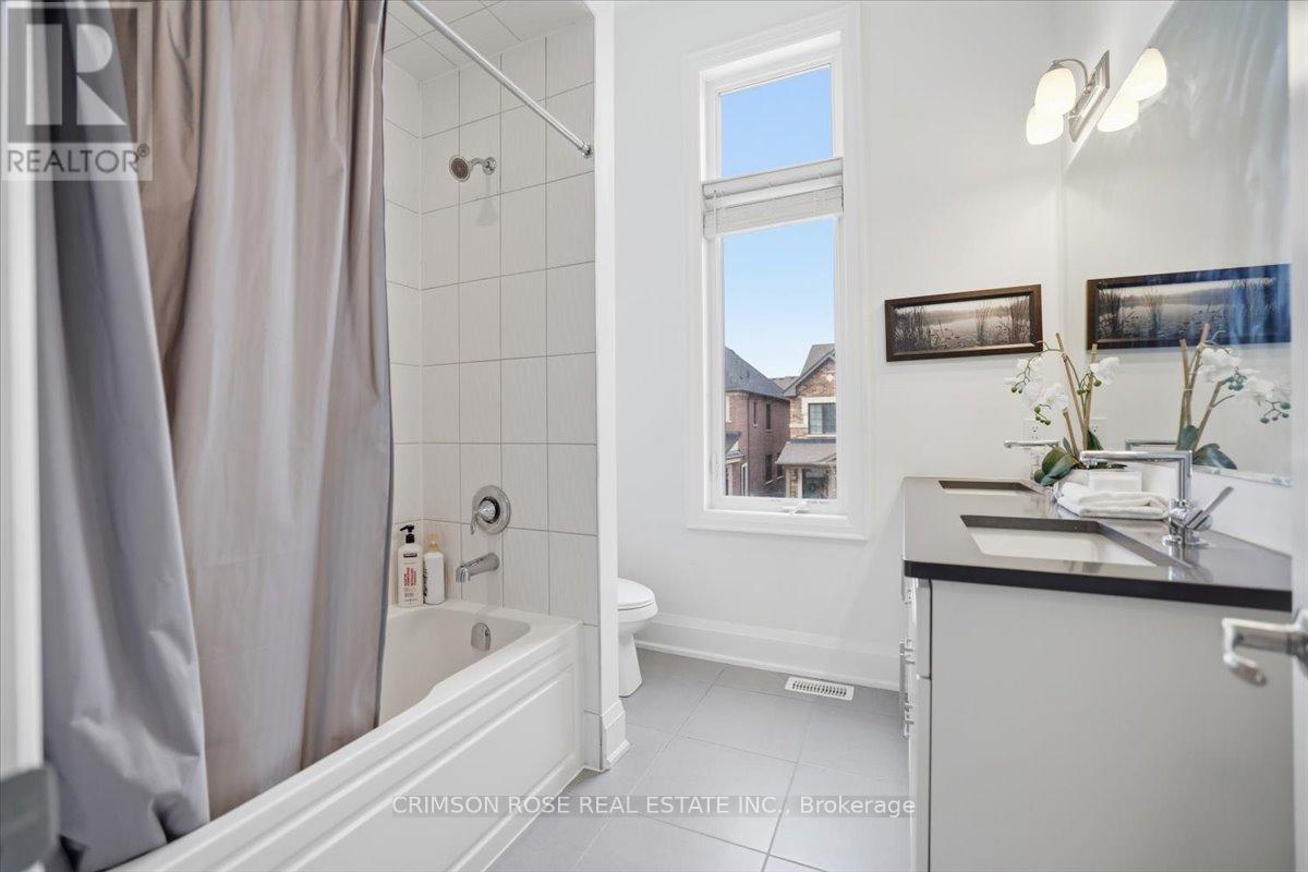 1467 Everest Crescent, Oakville, Ontario  L6H 3S4 - Photo 31 - W12922340