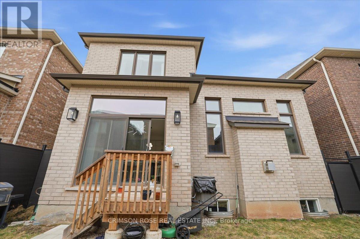 1467 Everest Crescent, Oakville, Ontario  L6H 3S4 - Photo 49 - W12922340
