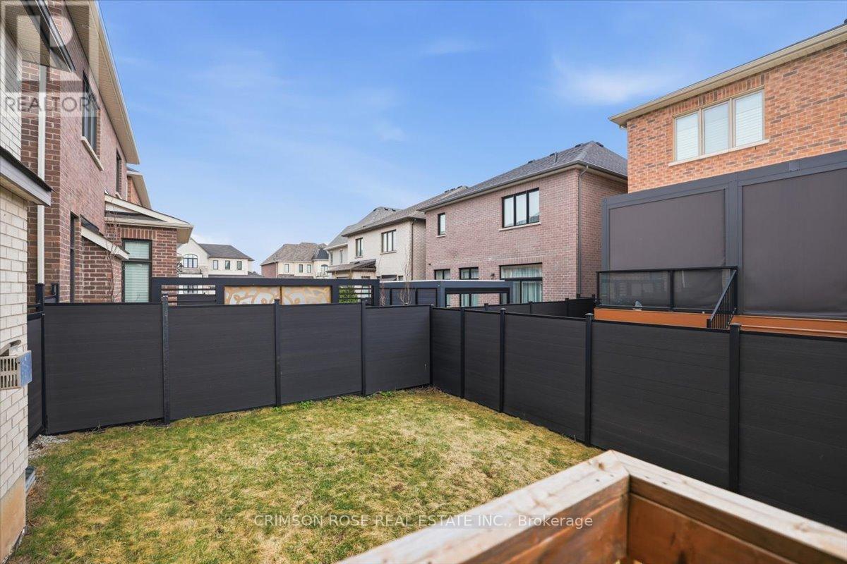 1467 Everest Crescent, Oakville, Ontario  L6H 3S4 - Photo 50 - W12922340