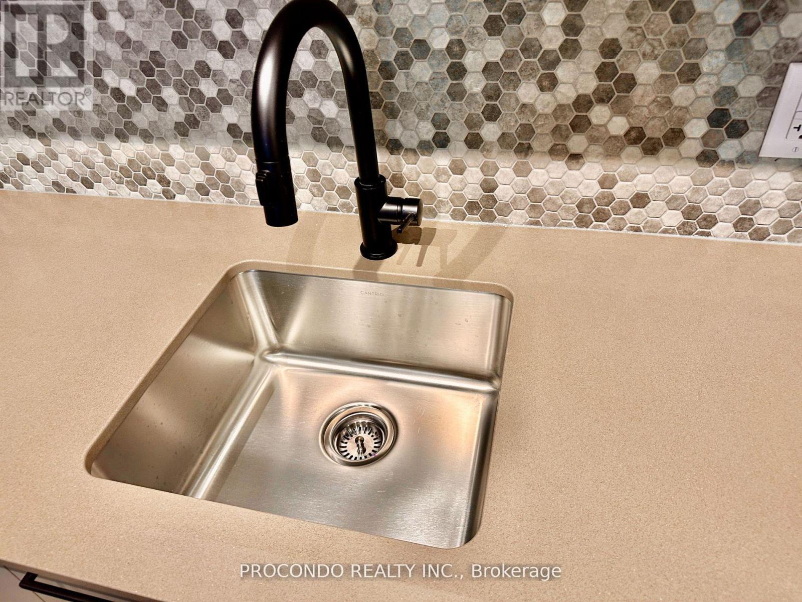 Th02 - 30 Lagerfeld Drive, Brampton, Ontario  L7A 5L5 - Photo 9 - W12922352