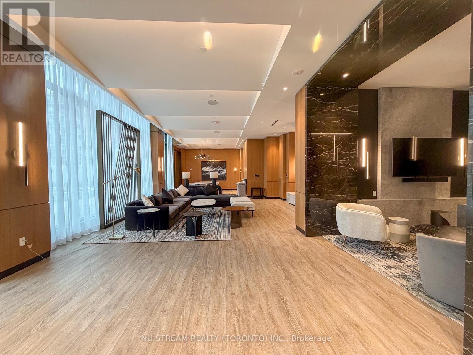 1110 - 60 Central Park Roadway, Toronto, Ontario  M9A 0E6 - Photo 14 - W12922356