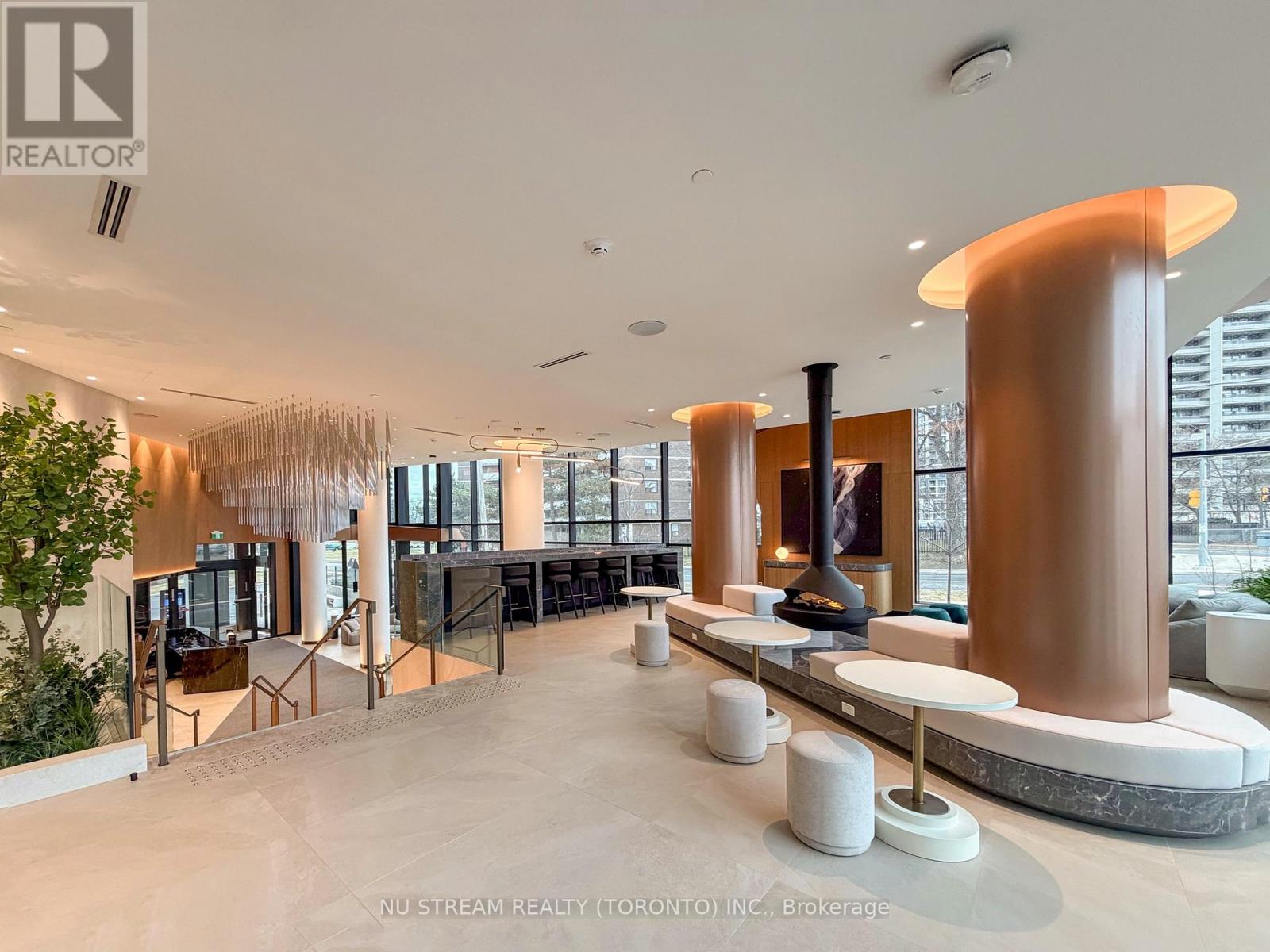 1110 - 60 Central Park Roadway, Toronto, Ontario  M9A 0E6 - Photo 15 - W12922356