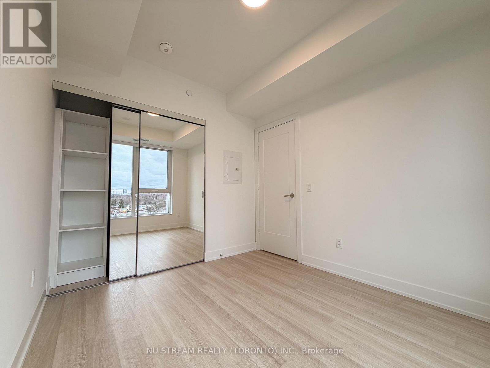 1110 - 60 Central Park Roadway, Toronto, Ontario  M9A 0E6 - Photo 7 - W12922356