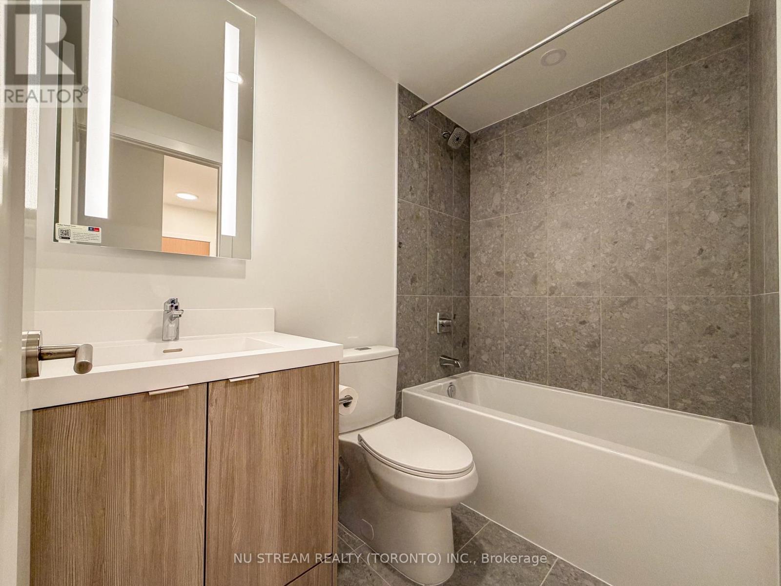 1110 - 60 Central Park Roadway, Toronto, Ontario  M9A 0E6 - Photo 8 - W12922356