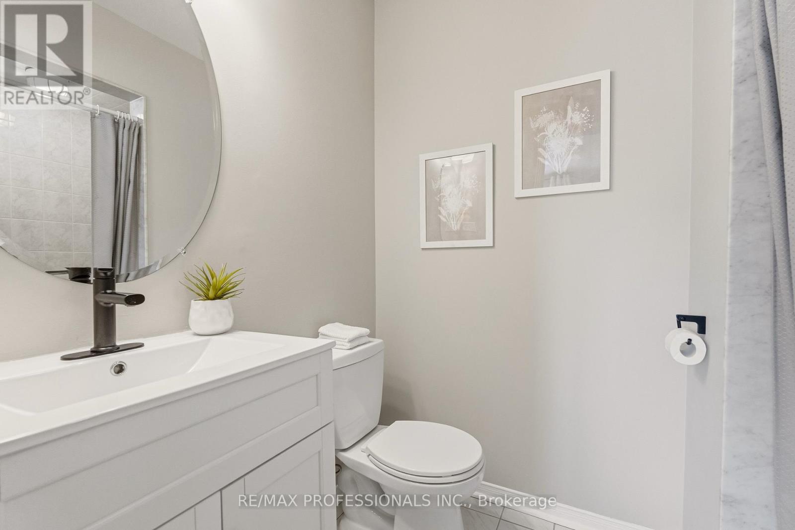 34 Harding Street, Halton Hills, Ontario L7G 6B2 - Photo 25 - W12922368