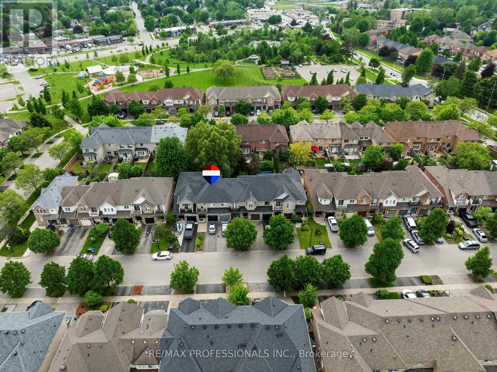 34 Harding Street, Halton Hills, Ontario L7G 6B2 - Photo 3 - W12922368