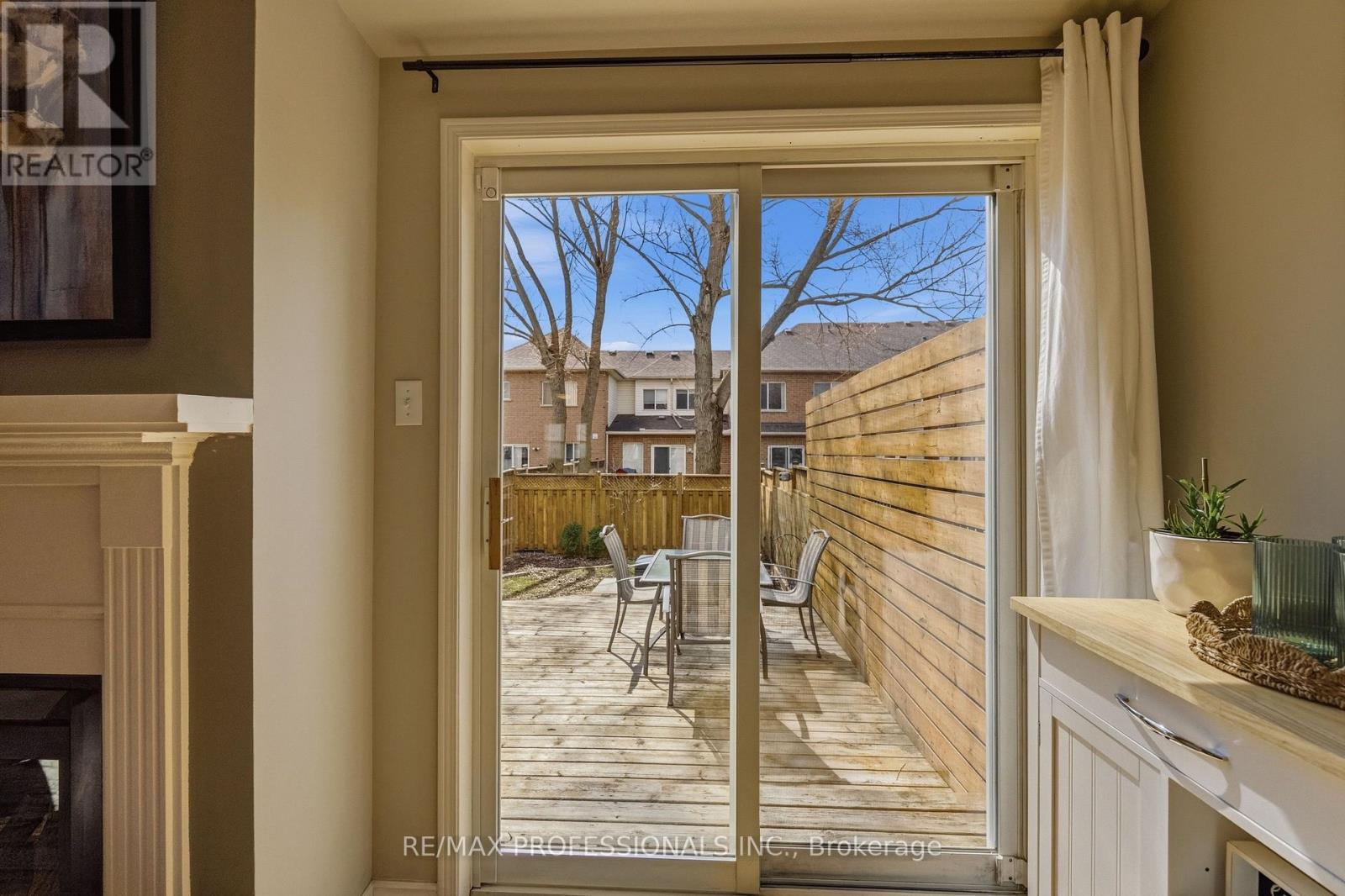 34 Harding Street, Halton Hills, Ontario L7G 6B2 - Photo 36 - W12922368