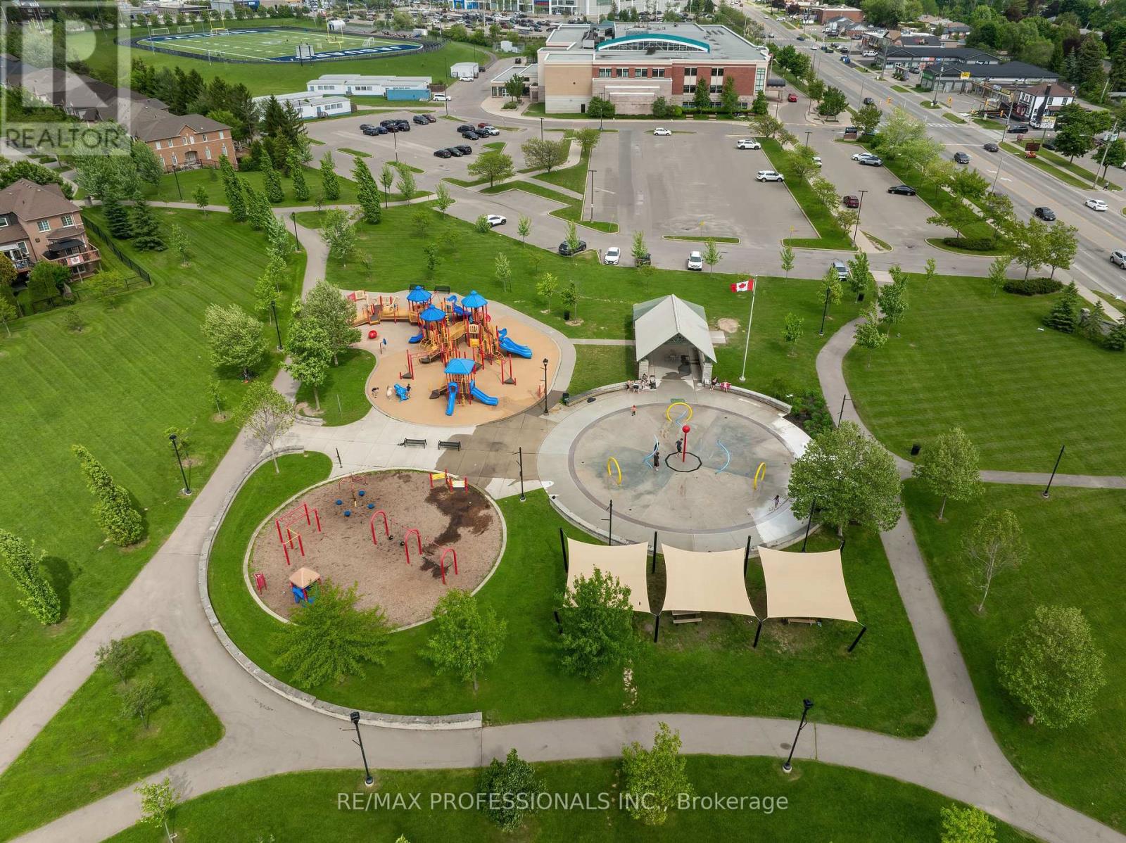 34 Harding Street, Halton Hills, Ontario L7G 6B2 - Photo 48 - W12922368