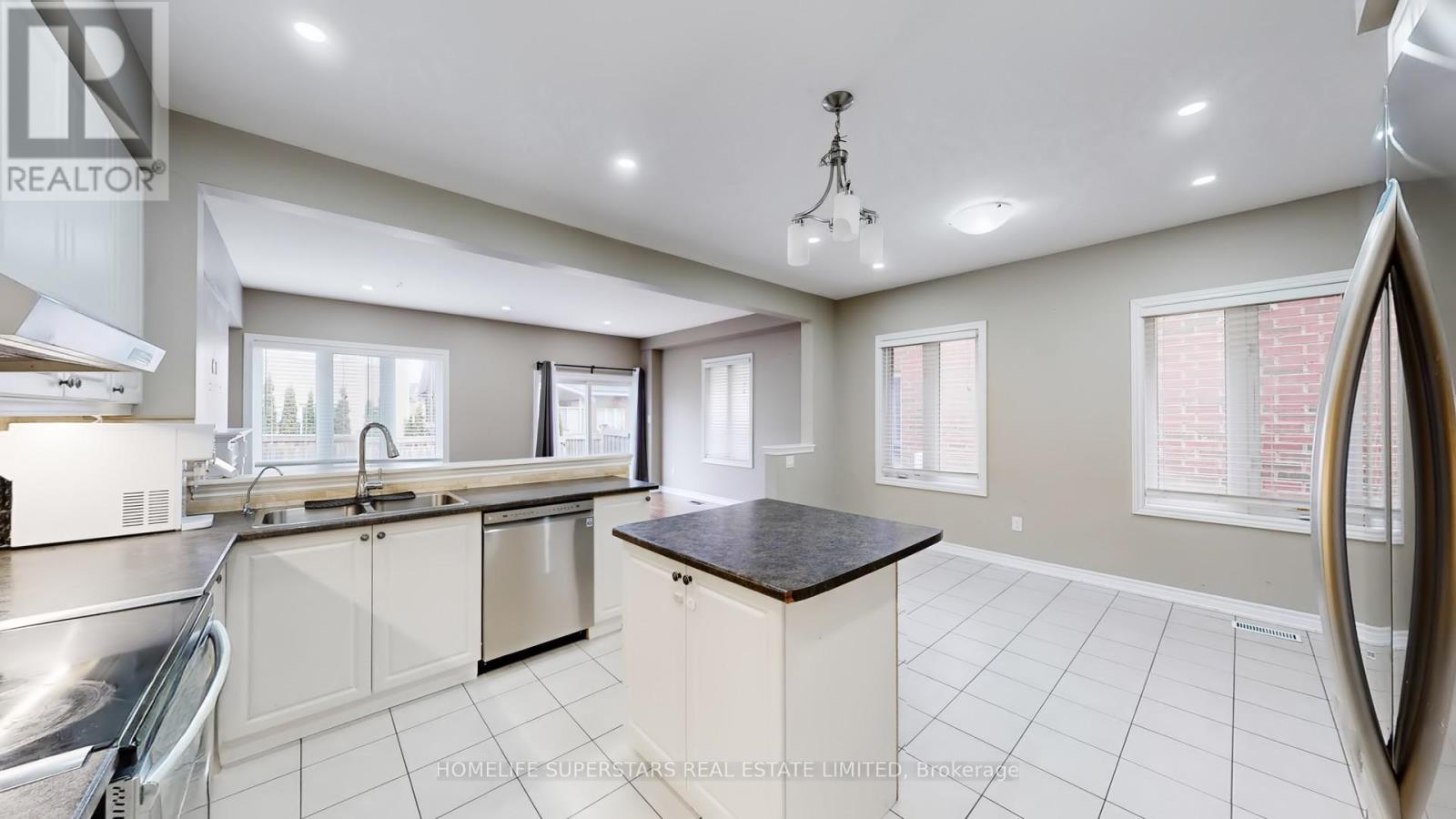 751 Agnew Crescent E, Milton, Ontario  L9T 8M5 - Photo 14 - W12922404