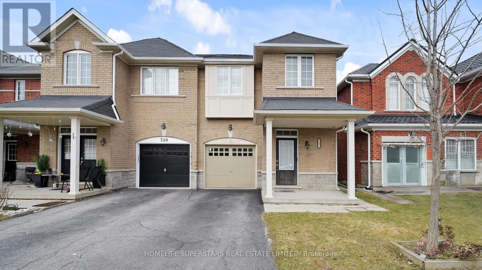 751 Agnew Crescent E, Milton, Ontario  L9T 8M5 - Photo 2 - W12922404