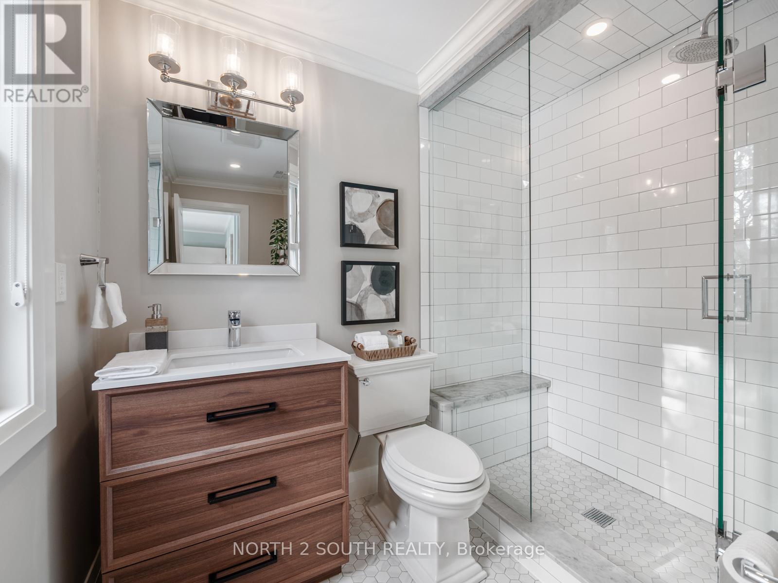 298 Douglas Avenue, Oakville, Ontario  L4J 3S4 - Photo 24 - W12922408