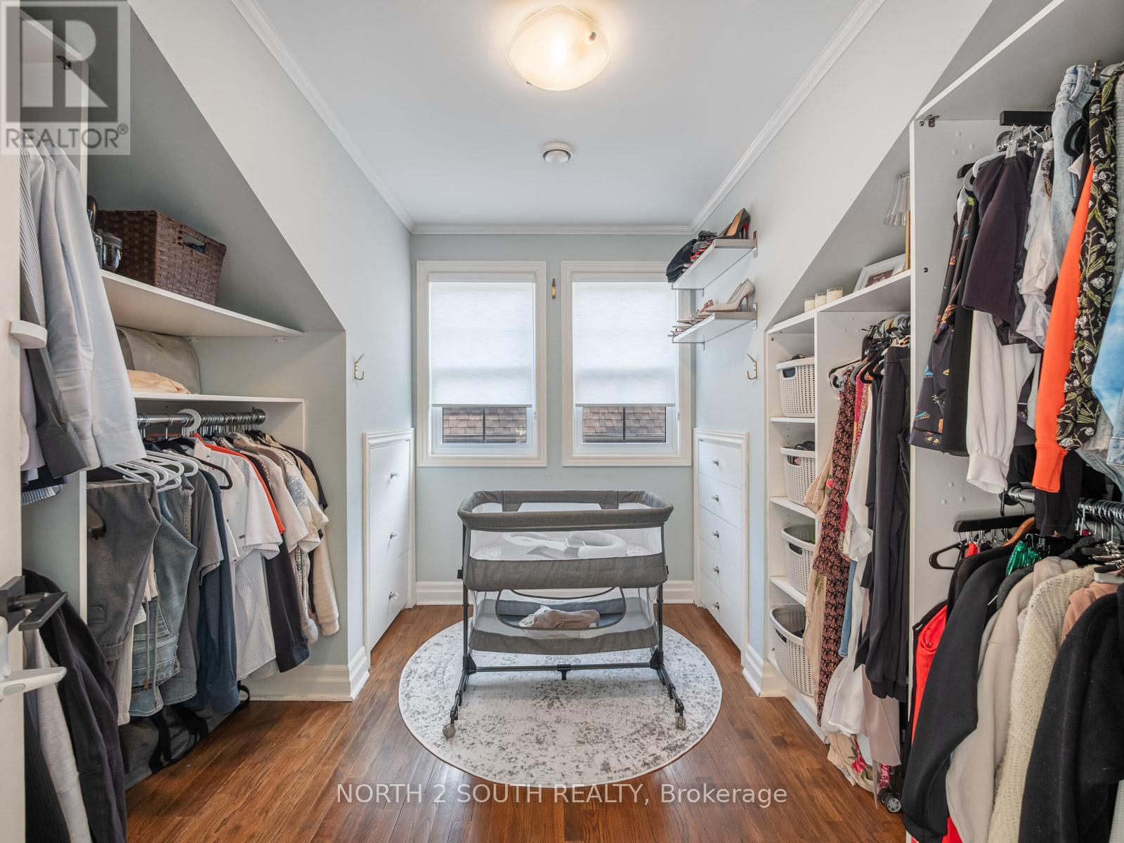 298 Douglas Avenue, Oakville, Ontario  L4J 3S4 - Photo 25 - W12922408