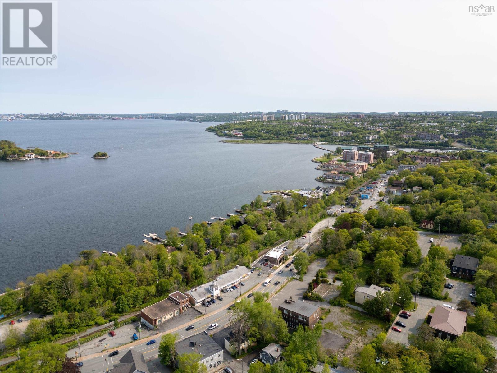 17 Pleasant Street, Bedford, Nova Scotia  B4A 1W8 - Photo 35 - 202605479