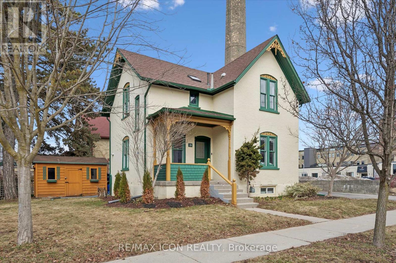 20 Linden Avenue, Kitchener, Ontario  N2G 2A4 - Photo 3 - X12922416